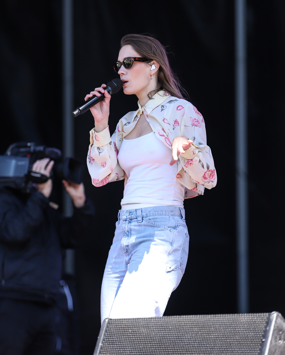 Anna of the North-10