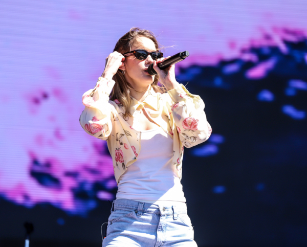 Anna of the North-16