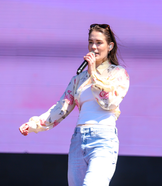 Anna of the North-23