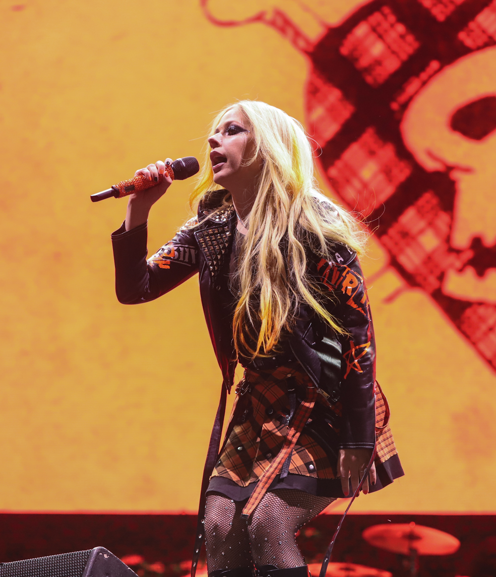 AvrilLavigne-17