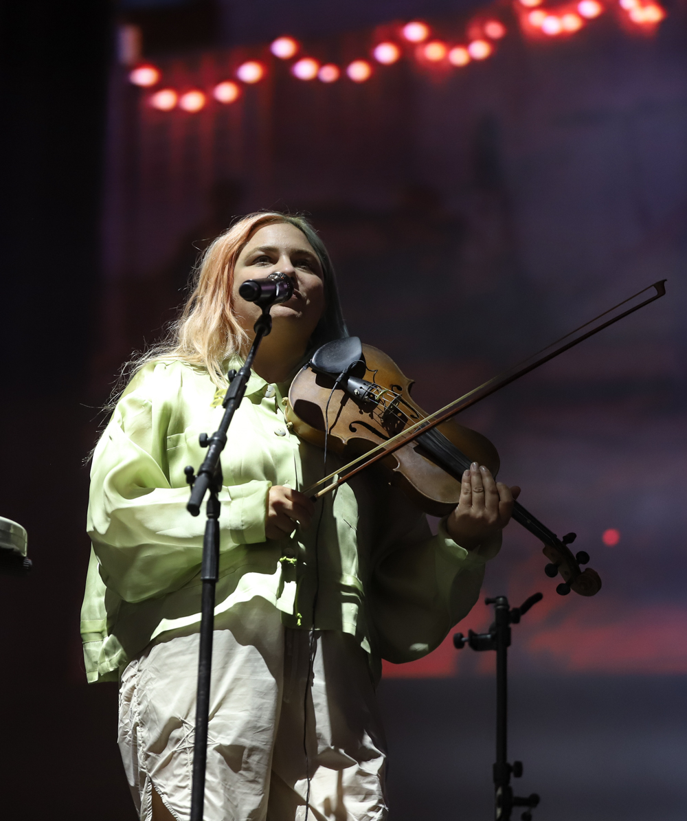 theheadandtheheart-56