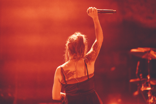 260715_Murphy_Flyleaf-15