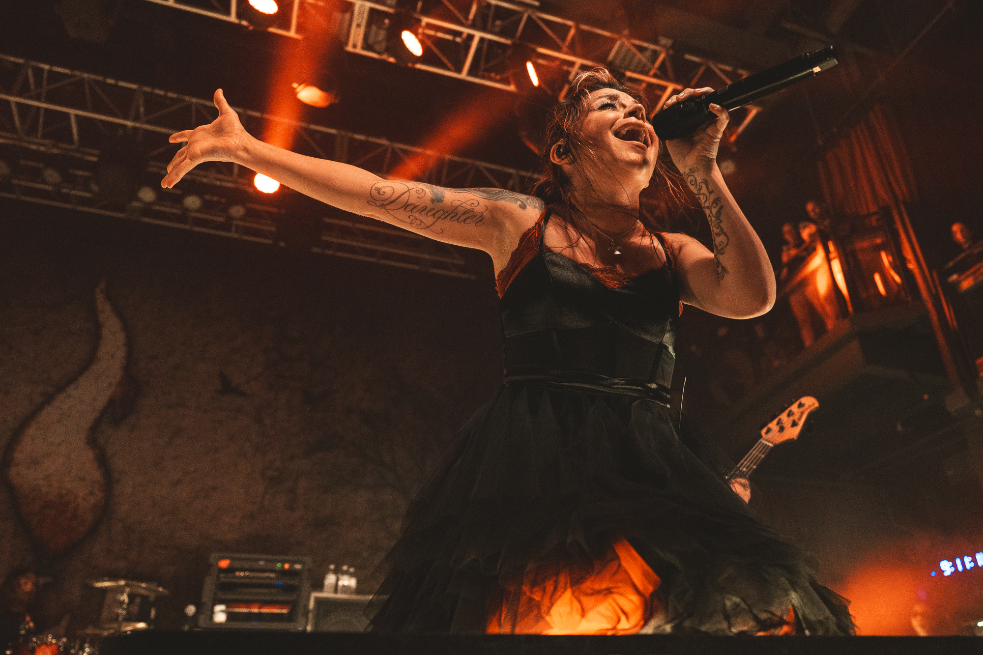 260715_Murphy_Flyleaf-23