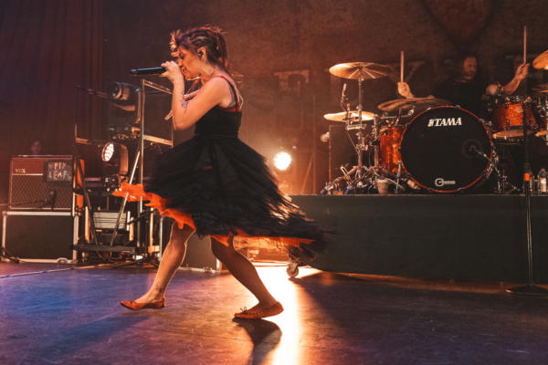 260715_Murphy_Flyleaf-29