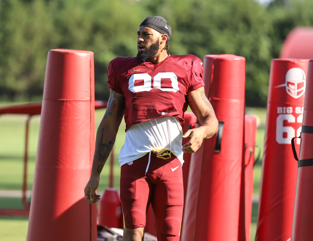 Washington Commanders Defensive End Montez Sweat (90) on the fie