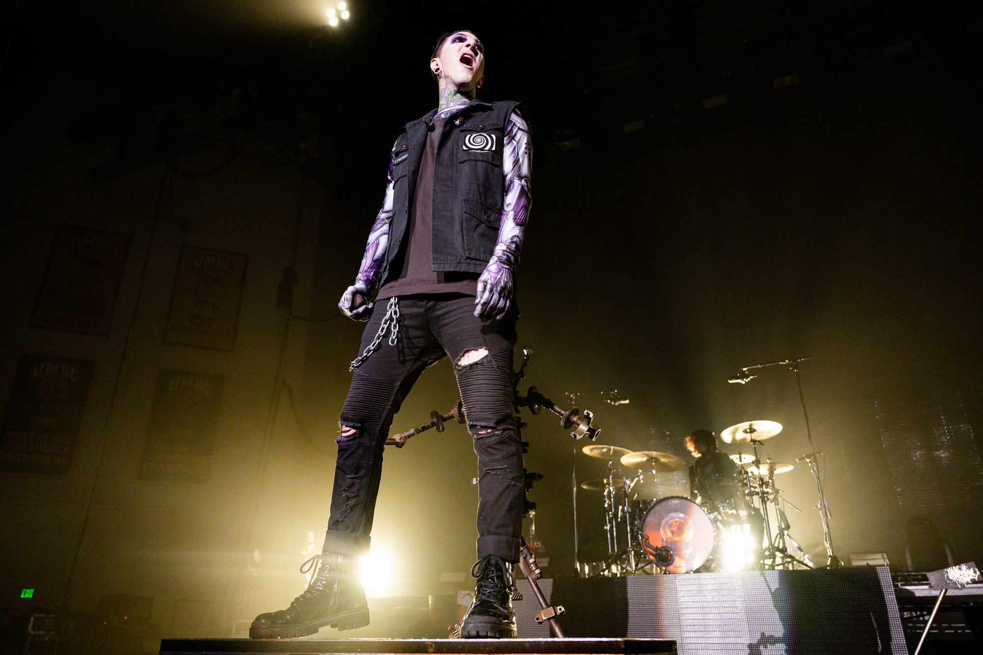 MotionlessInWhite-21