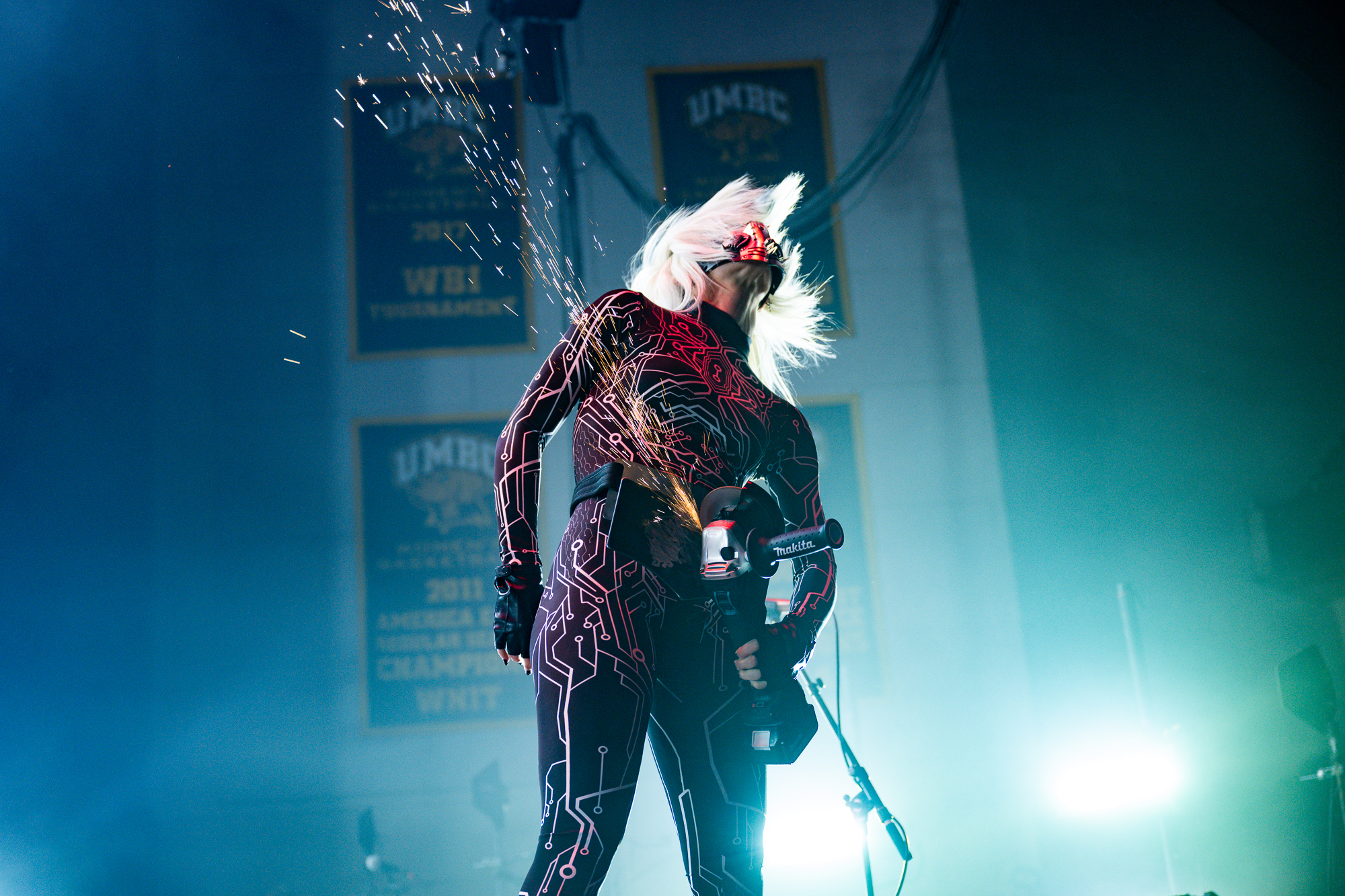 MotionlessInWhite-24