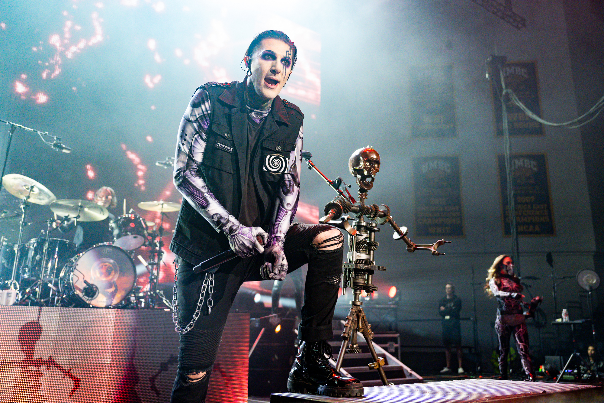 MotionlessInWhite-30