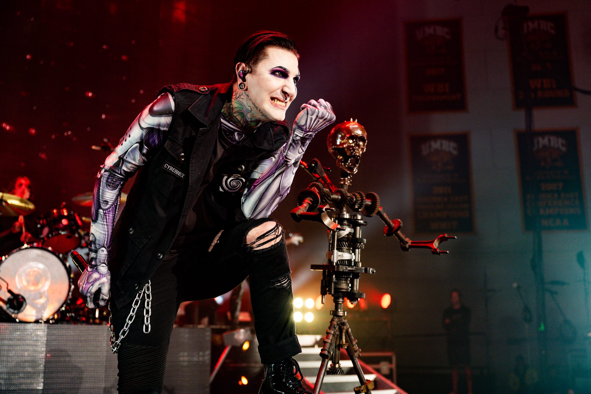 MotionlessInWhite-31