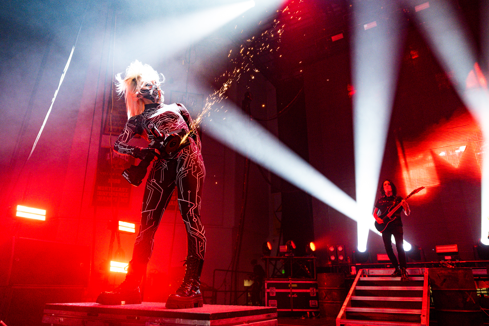 MotionlessInWhite-33