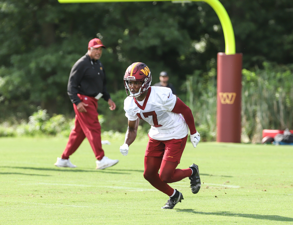 WR Terry McLaurin (17) begins to run, to catch the ball thrown