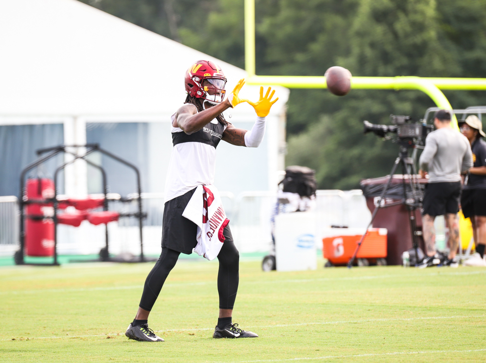 WR Cam Sims (89) about to make a catch during the Commanders tr