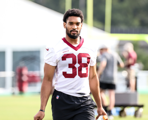 RB Reggie Bonofon (38) before practice at the Commanders trainin