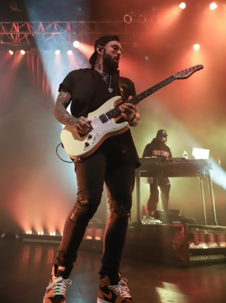 jelly roll and band-10