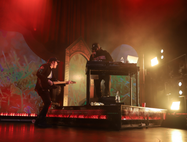 jelly roll and band-104