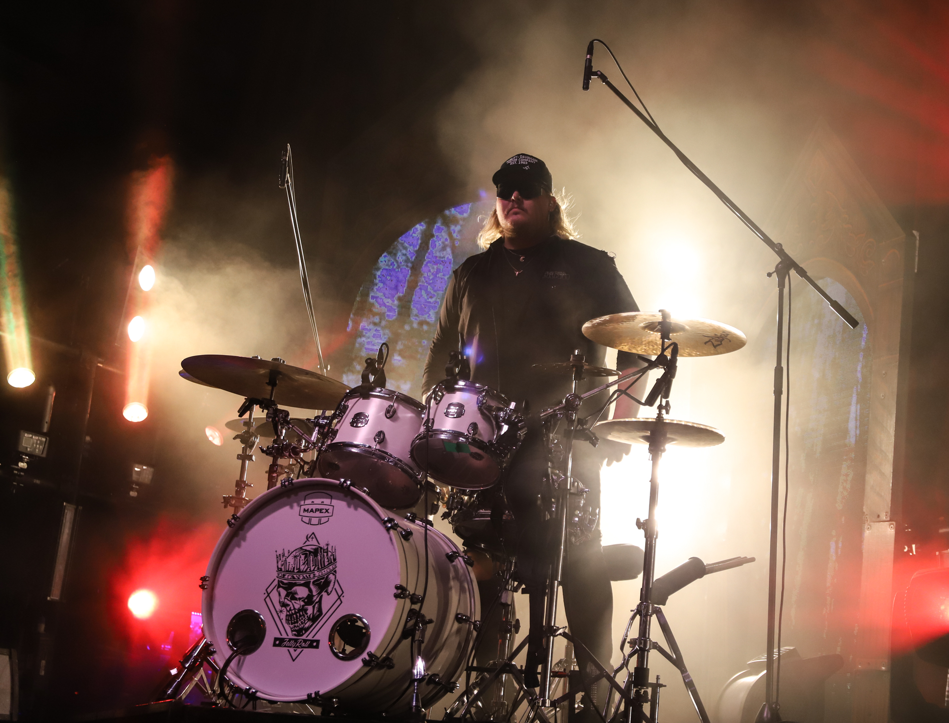 jelly roll and band-110