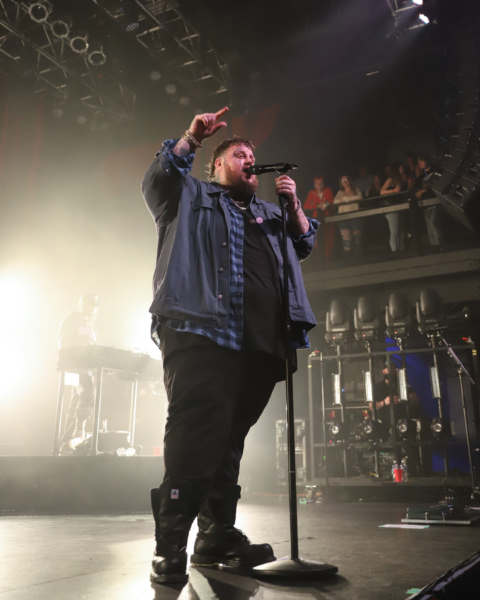 jelly roll and band-119