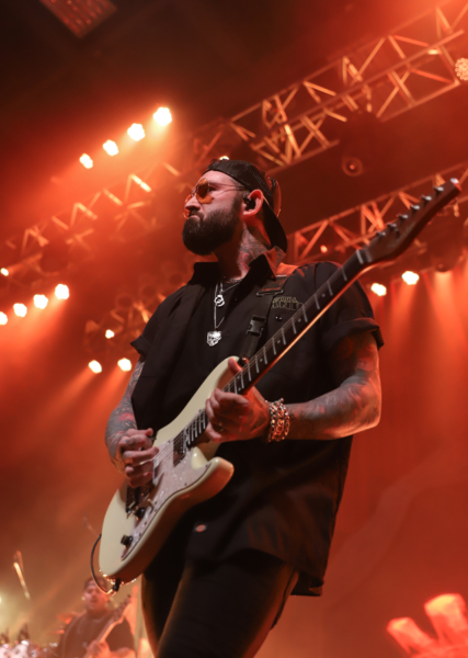 jelly roll and band-13