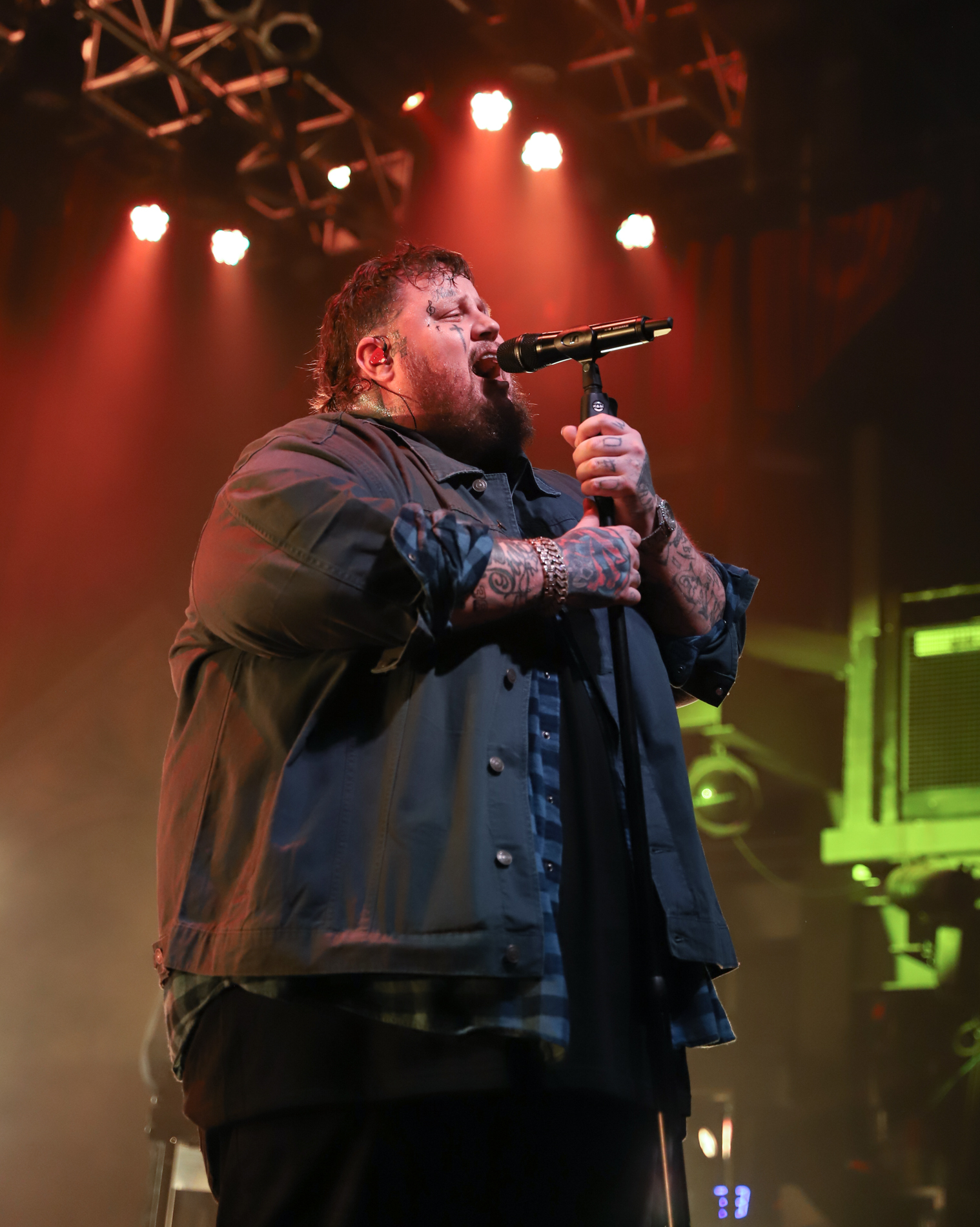 jelly roll and band-43