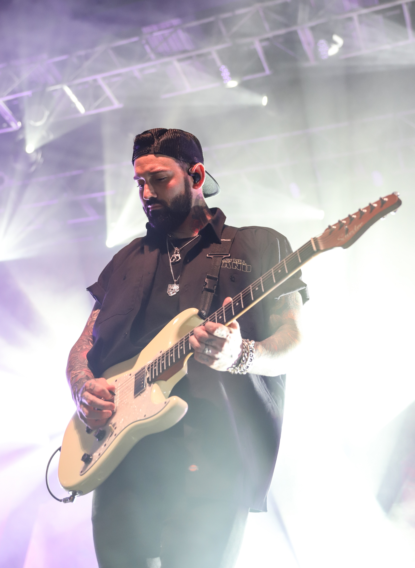 jelly roll and band-71