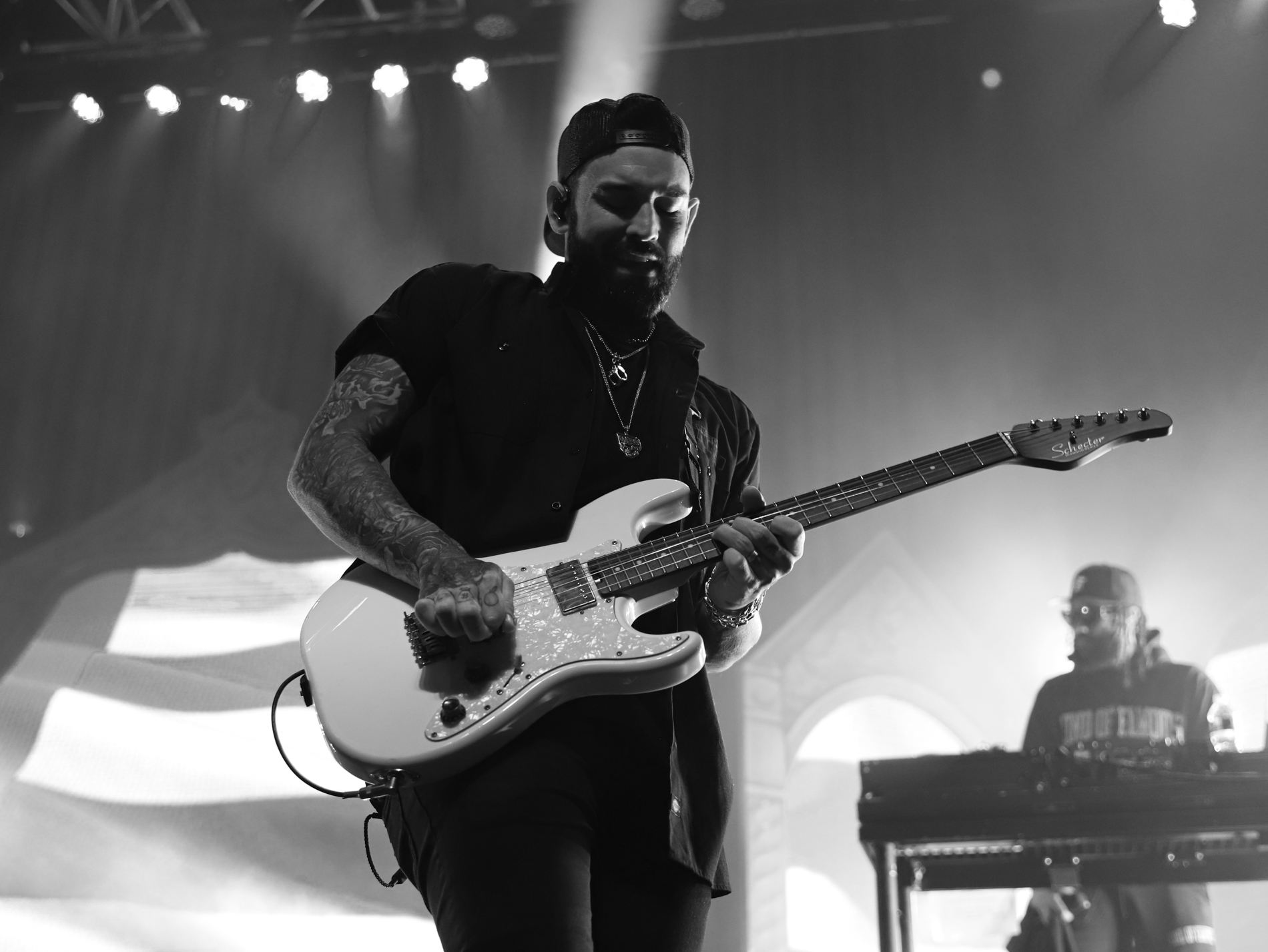 jelly roll and band-72