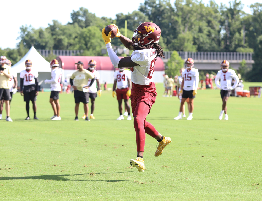 WashingtonCommandersDay4_AH-117