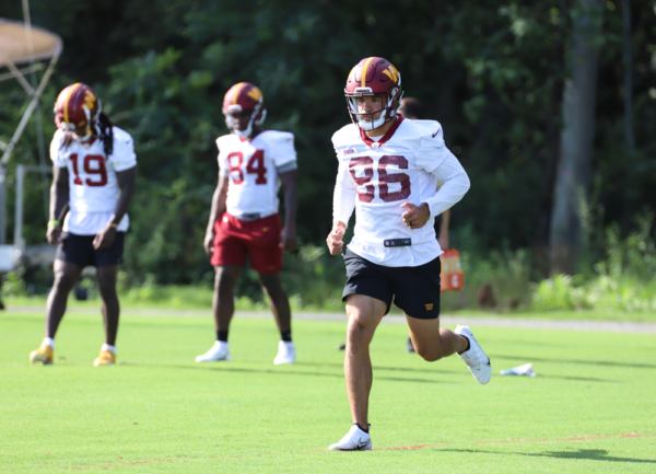 Washington Commanders Wide Reciever Alex Erickson slightly joggi