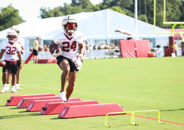 Washington Commanders Running Back Antonio Gibson (24) running t