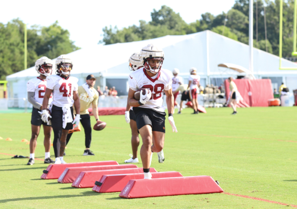 Washington Commanders Running Back Reggie Bonnafon (38) running