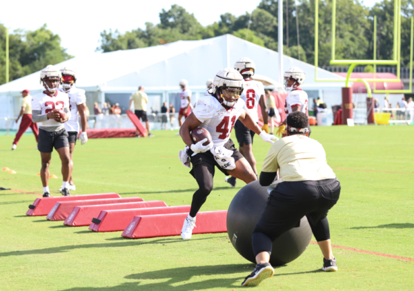 Washington Commanders Running Back Jonathan Williams (41) runnin