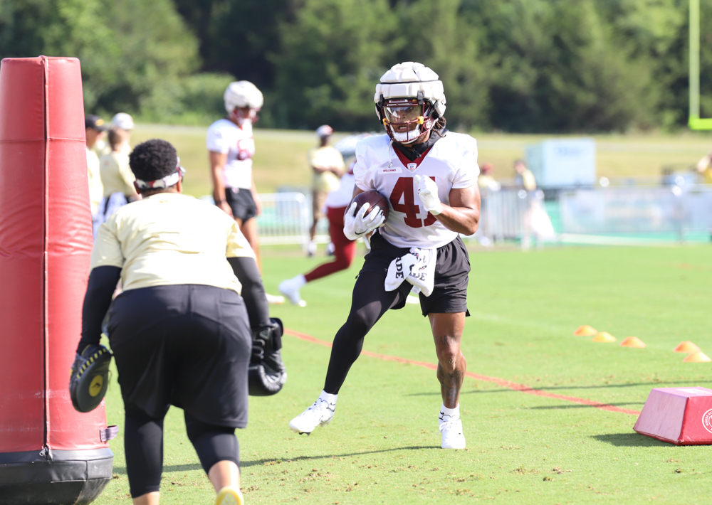 Washington Commanders Running Back Jonathan Williams (41) runnin