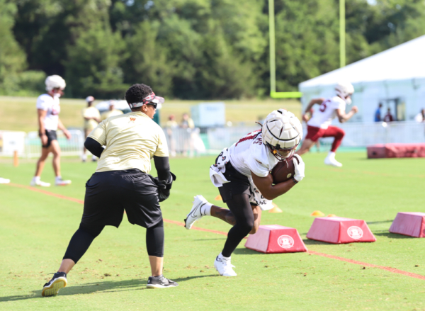 Washington Commanders Running Back Jonathan Williams (41) runnin