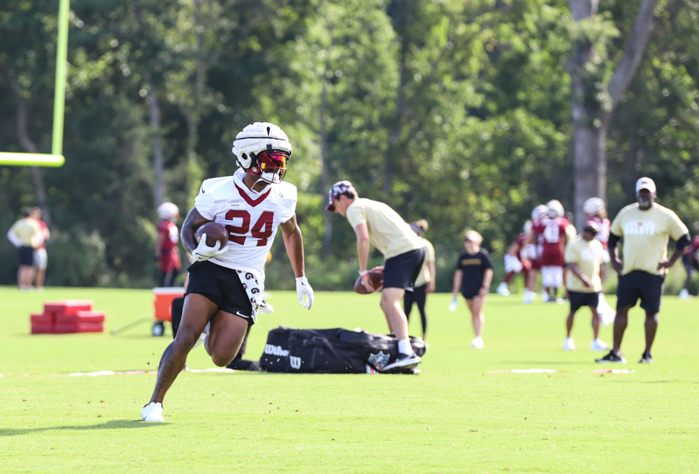 Washington Commanders Running Back Antonio Gibson (24) running w