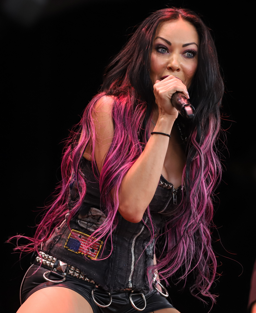 ButcherBabies-10